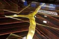 Nagyméretű egyedi art deco makasszár ében tárgyaló asztal