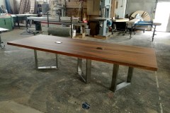 cubus_minimal_asztal_acel_üveg_lab_etkezoasztal_targyaloasztal_ebedloasztal_egyedia_asztal (3)