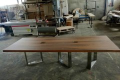 cubus_minimal_asztal_acel_üveg_lab_etkezoasztal_targyaloasztal_ebedloasztal_egyedi_asztal