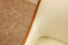 modern_minimal_szek_karosszek_barszek_tamlasszek_fa_szek_targyaloszek_irodaszek