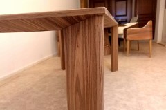 minimál-design-éklábú-asztal-tárgyalóasztal-ebédlőasztal