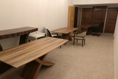 minimal klasszikus design fa asztalok