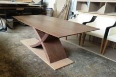 zeg étkezőasztal design  ebédlőasztal nyitható asztal ebédlőasztal fenix karcálló fa asztal