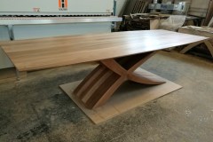 ZEG asztal, hazai dió, 300 + 60 cm nyitható
