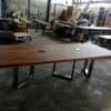 cubus_minimal_asztal_acel_üveg_lab_etkezoasztal_targyaloasztal_ebedloasztal_egyedi_asztal