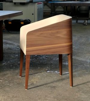 cubus minimál szék, design szék, étkezőszék, ebédlőszék, fa szék, magas karfás szék 37