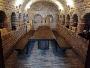 rusztikus-asztal-tömörfa-asztal-öreg-fa-asztal-pad-natur-fa-asztal-uszadékfa-gerenda-asztal-4.jpg