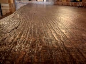 rusztikus-asztal-tömörfa-asztal-öreg-fa-asztal-pad-natur-fa-asztal-uszadékfa-gerenda-asztal-4.jpg15