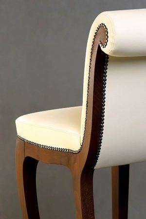 egyedi székek, karosszék étkezőszék támlásszék bárszék székcsalád asztalok